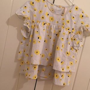 Darling....so classic sweet top